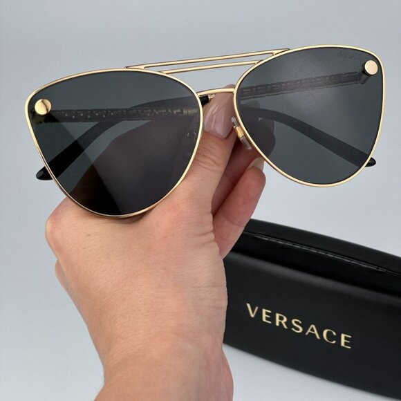 Versace VE2267 100287 BRAND NEW Sunglasses Gold Dark Gradient Pilot Unisex - Picture 3 of 10
